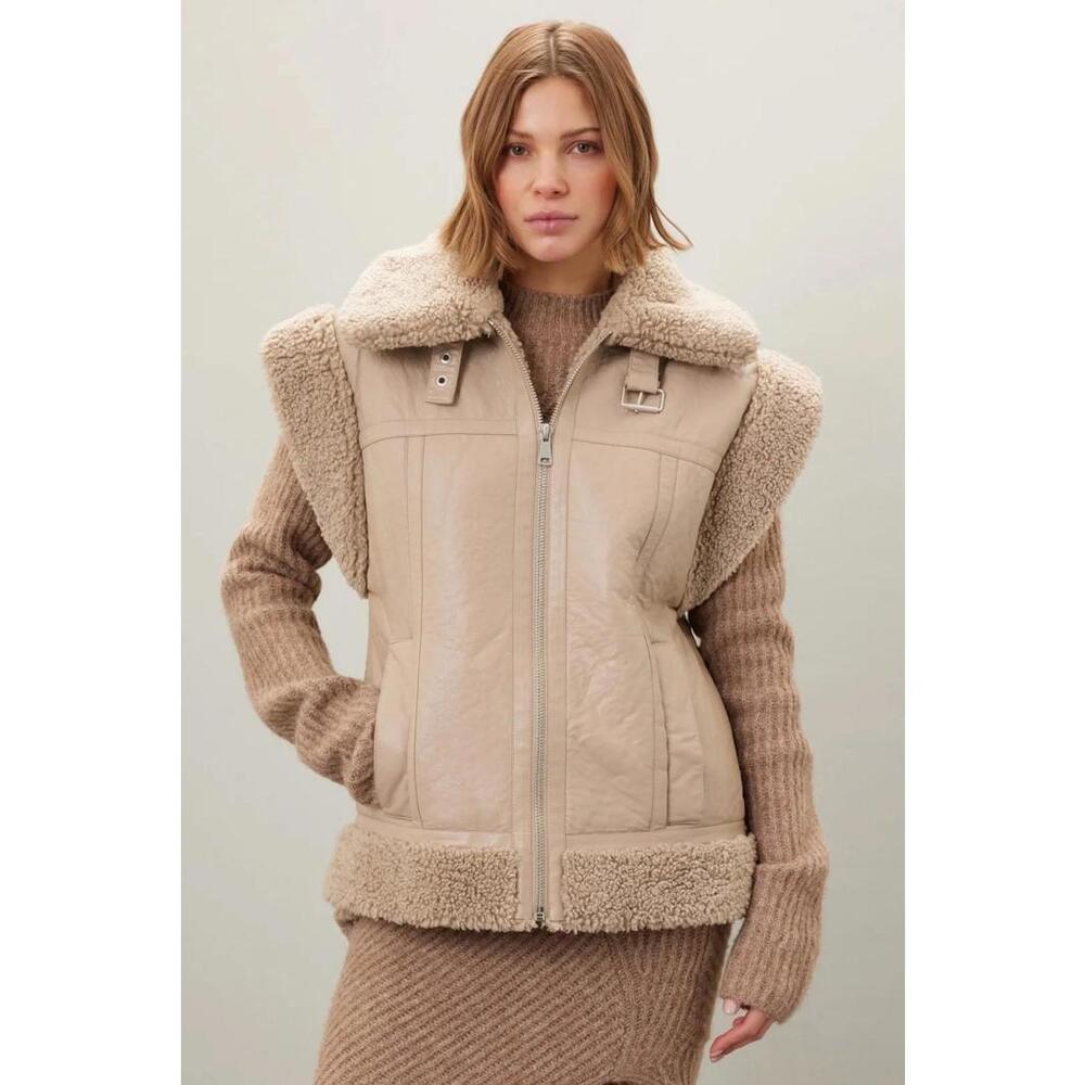 Apparis Jay Vest Size XS $420 Msrp